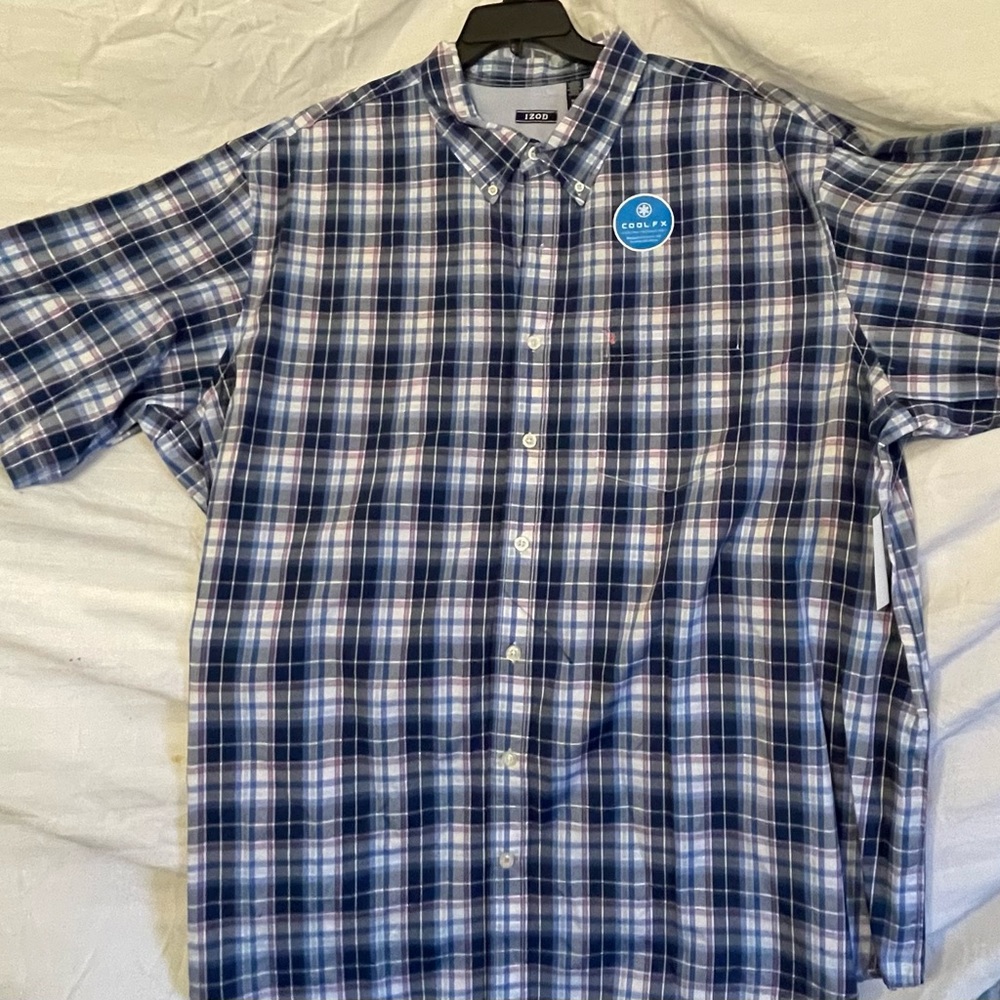 NWT Izod short sleeve button down